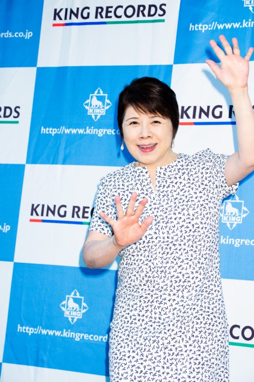 お茶目な森昌子