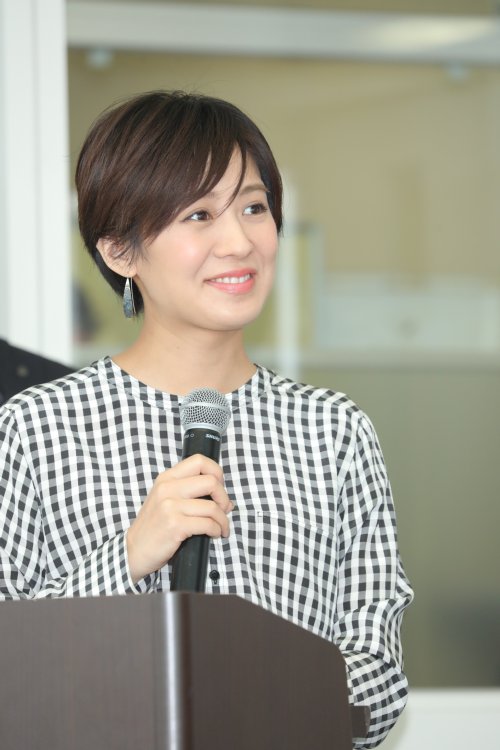 月9ドラマ『ラジエーションハウス』取材会でMCを務めた椿原慶子アナ