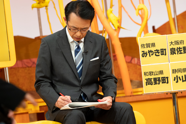 声のトーンも綿密に計算