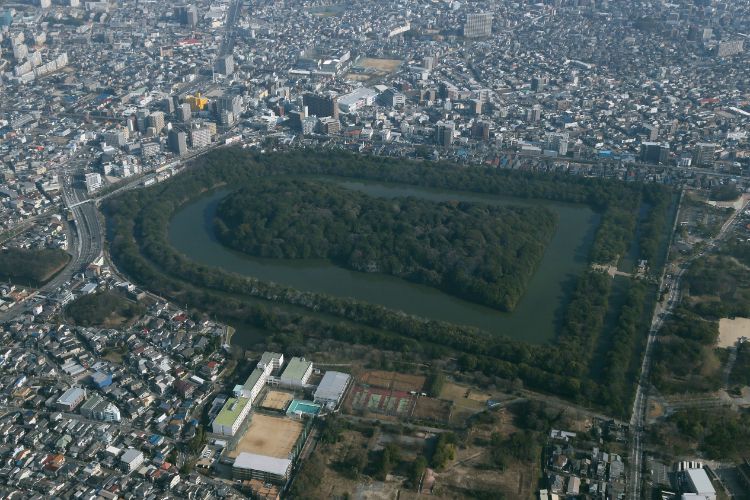 登録されれば大阪府で初の世界遺産となる「百舌鳥古墳群」仁徳天皇陵（時事通信フォト）