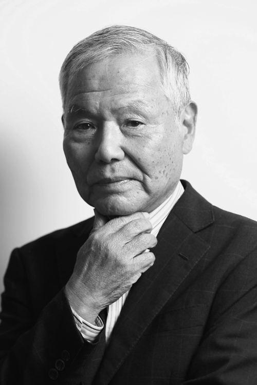 JRのタブーに切り込んだ『暴君』著者の牧久氏