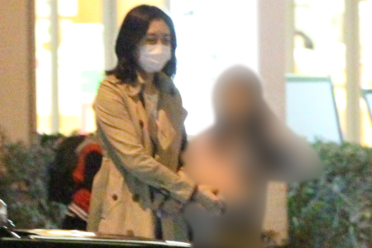 教育熱心な松嶋菜々子 娘をプールに送迎 反町隆史もサポート Newsポストセブン