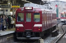 近鉄の鮮魚列車は現存する唯一の行商専用列車(時事通信フォト)
