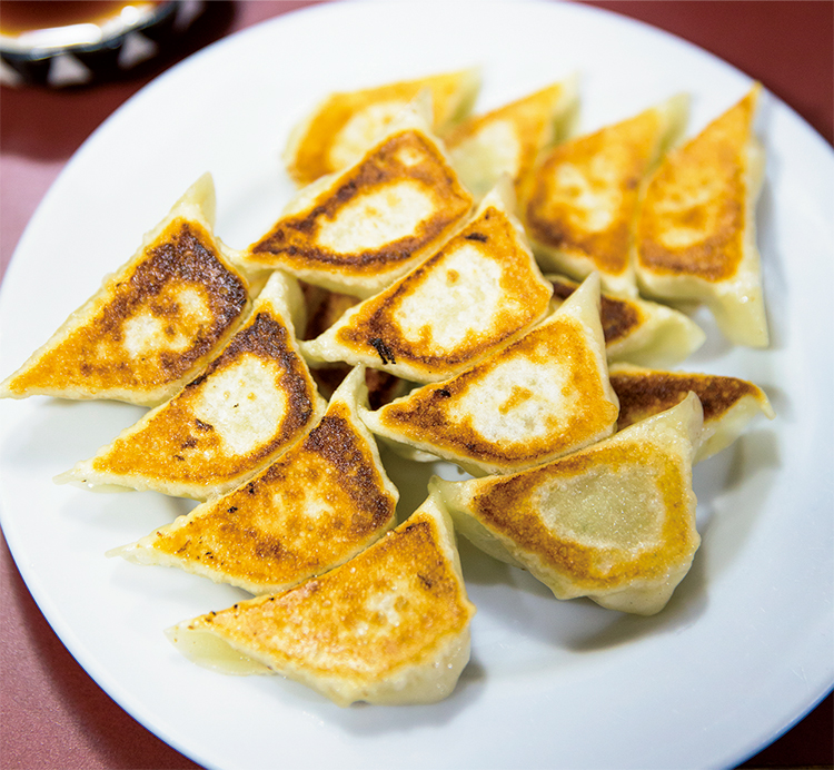 芸能界にもファンが多い武ちゃんの『餃子』（8個・600円）