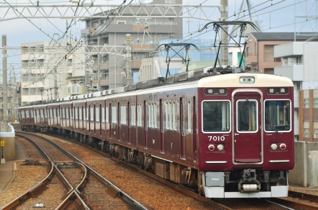 電車 阪急