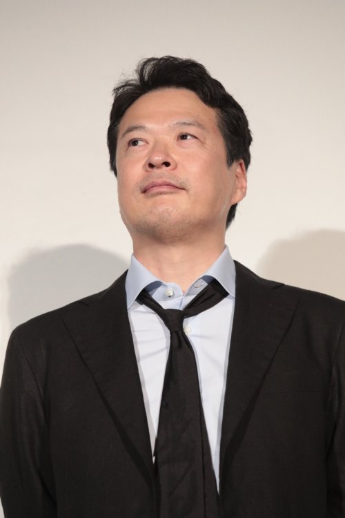 映画『新聞記者』に出演する田中哲司