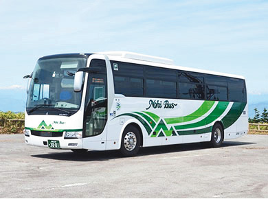 「三っ星アルプス新宿きっぷ」を使える京王バス、アルピコ交通のほか、高山方面へは濃飛バスも便が出ている（写真提供／濃飛バス）