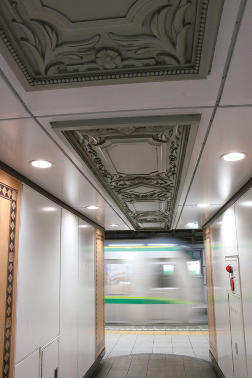 国会にふさわしい装飾