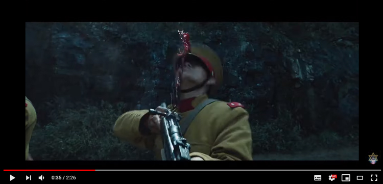 「憎き日本兵」を殺しまくるのも反日映画の特徴（YouTube で公開された『『鳳梧洞戦闘』』予告編より）