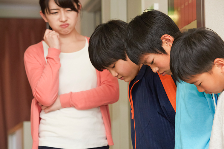 今すぐ実践！子供に言ってはいけない感情ことば（写真／PIXTA）