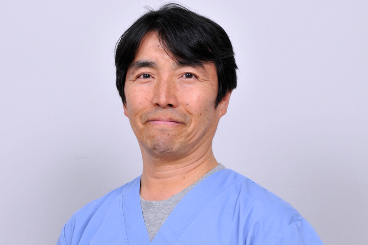 帝京大学医学部教授、同大附属病院高度救命救急センター長の三宅康史さん