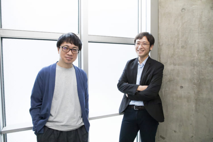 新海誠監督（左）と雲研究者・荒木健太郎さん（右）