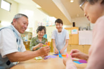 老人ホーム 健康なら80歳以降に入居するのが費用的にもお得
