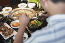 飲食店の「覆面調査」アルバイトに同行 バレずに一般客を装えるのか?