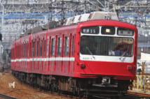 「早期退職」を余儀なくされる鉄道車両、ホームドア導入も理由に