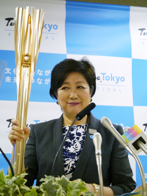 五輪の顔をアピールしてきた小池百合子都知事だったのに…（写真／時事通信フォト）