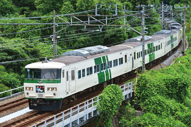 185系
