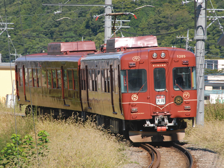 富士急行の「富士登山電車」　（写真提供／野田隆）