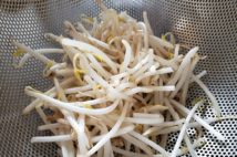 野菜高騰でも価格安定の「モヤシ」にありがとうと言いたい