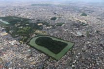 世界遺産に登録された百舌鳥古墳群（時事通信フォト）