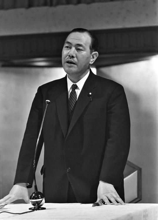 田中角栄氏は韓国とどう向き合った？（時事通信フォト）