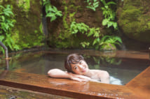 年間300以上の温泉に入湯している温泉家の北出恭子さん