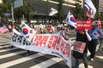 韓国の国民も立ち上がった（撮影／竹中明洋）
