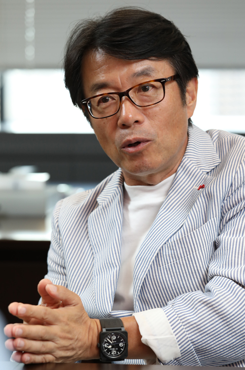 トリドールホールディングスの創業者・粟田貴也社長