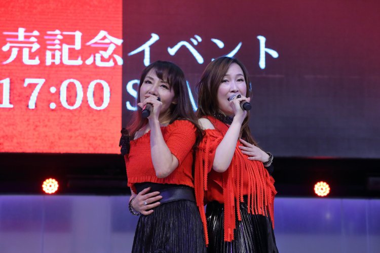 2人のガンダムソングが響き渡る舞台だった