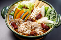 生姜とにんにくの効いたしょうゆスープが絶品