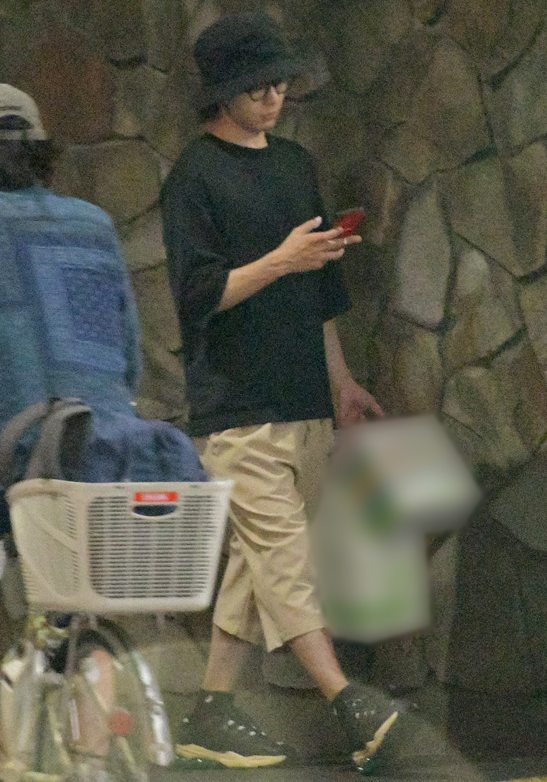 買い物には遠出をすることもある中村倫也