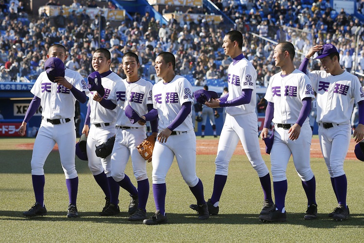 秋の神宮大会ではベスト4に入った名門・天理高校