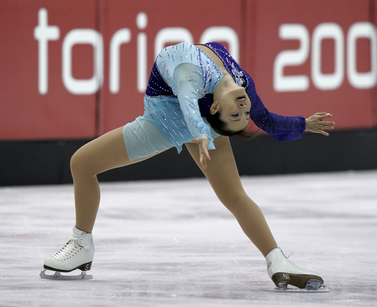 荒川静香はトリノ五輪唯一の金メダルを獲得（時事通信フォト）