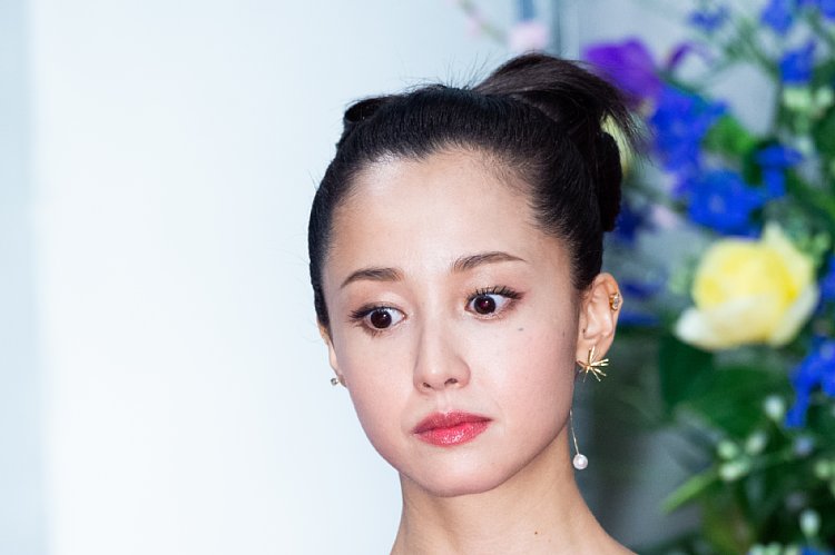 覚醒剤 大物 女優 と は