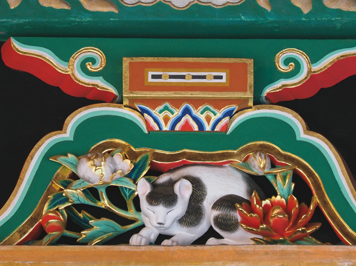 左甚五郎作と伝えられる国宝の眠り猫