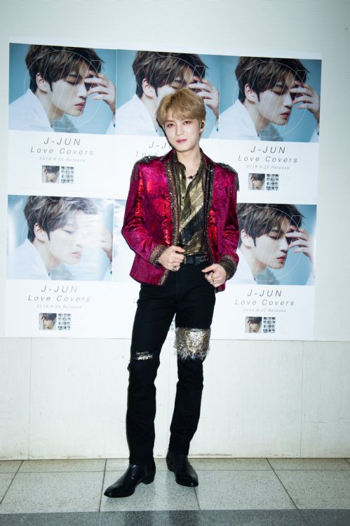 ジェジュンのアルバムはオリコン週間ランキング1位を獲得