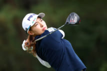 MIYAZAKI, JAPAN - DECEMBER 01: Hinako Shibuno of Japan hits her tee shot on the 6th hole during the final round of the LPGA Tour Championship Ricoh Cup at Miyazaki Country Club on December 1, 2019 in Miyazaki, Japan. (Photo by Chung Sung-Jun/Getty Images)