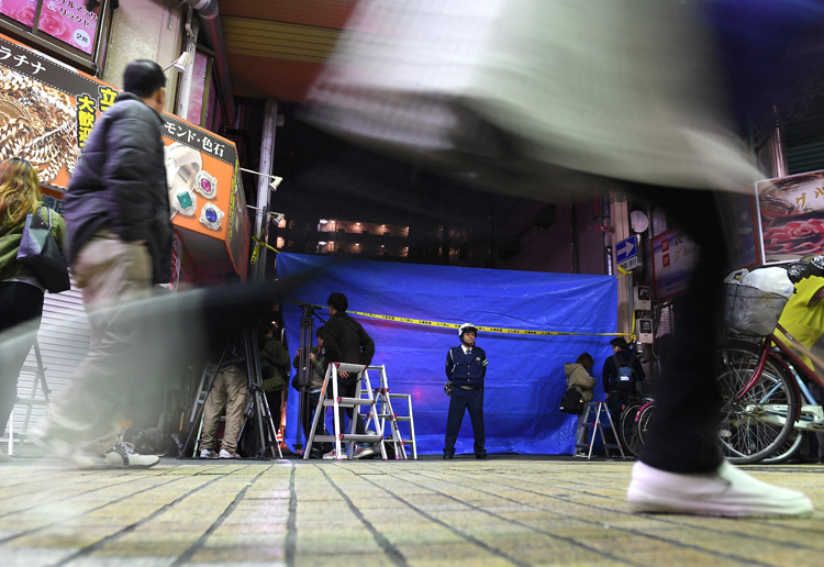 市民は怯えながら暮らさなければならないのか（写真／AFLO）