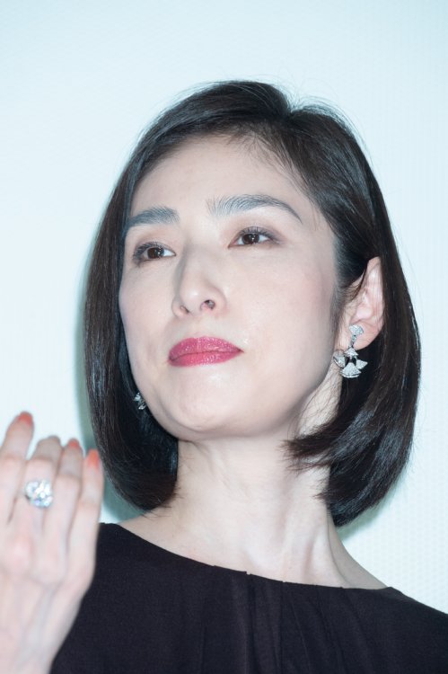 仕事一筋の女社長を演じた天海祐希