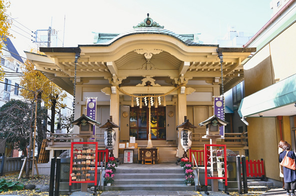 台東区松が谷の矢先稲荷神社
