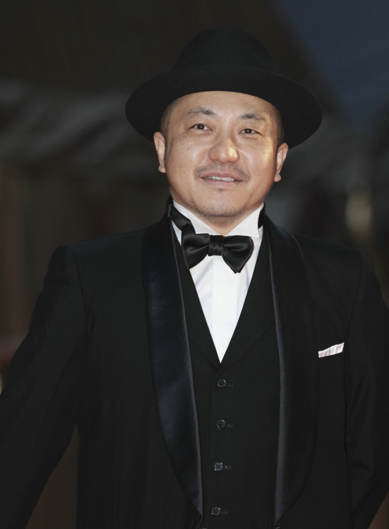 白石和彌監督は「容認派」（時事通信フォト）