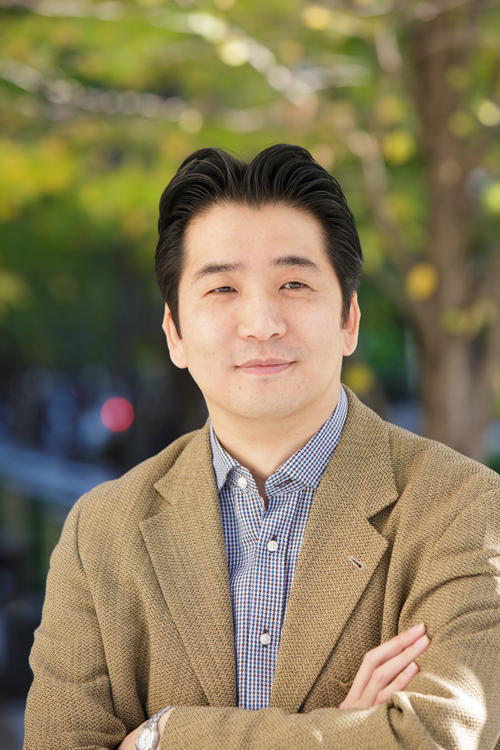 小黒一正氏は「自費で」と訴える