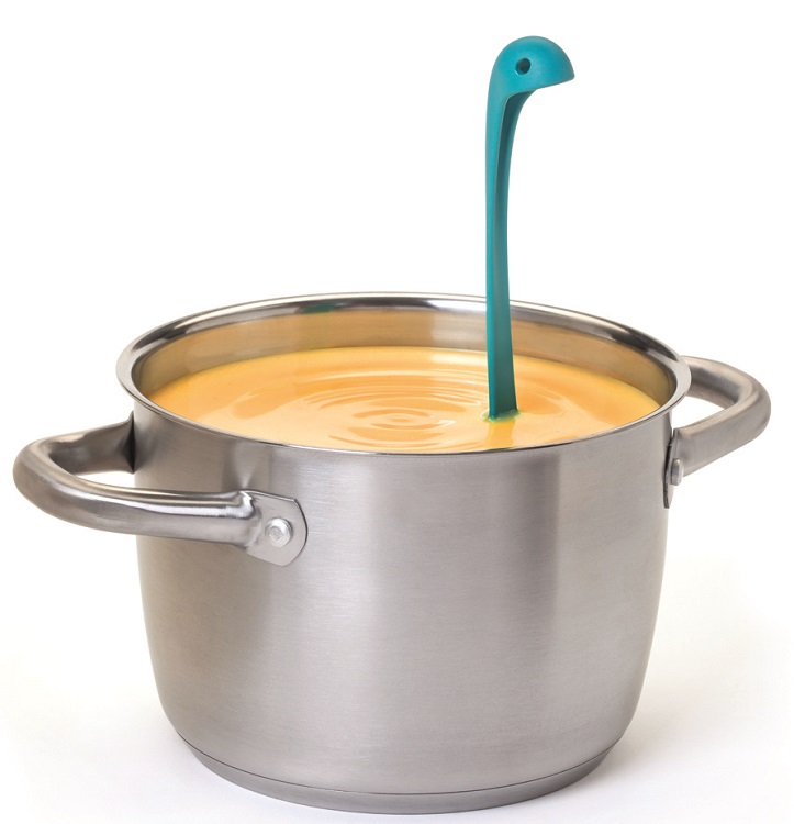 ネッシーが顔を出している！？