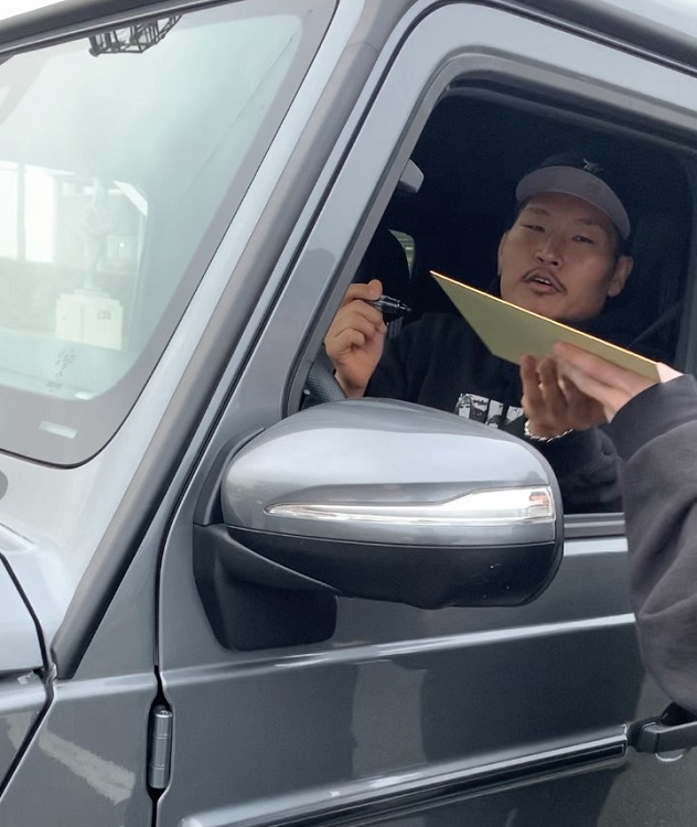 笑わない男・稲垣啓太が少し笑っている…？