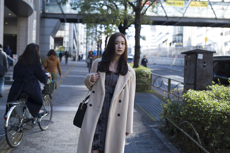 大学の頃から憧れたタレントの夢が捨て切れず転身した