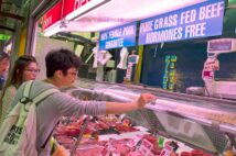 約40年で消費量半分に 「アメリカ人の牛肉離れ」の背景に何が