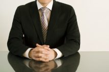 法的措置も ネット中傷被害への対応6つのステップ