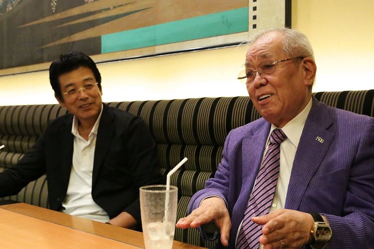 野村克也さんと対談する江本孟紀氏（撮影：山崎力夫）