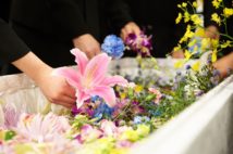 密葬や家族葬、葬儀を簡略化したせいで親族と揉めることも