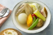 春野菜と鶏手羽のごろごろポトフ